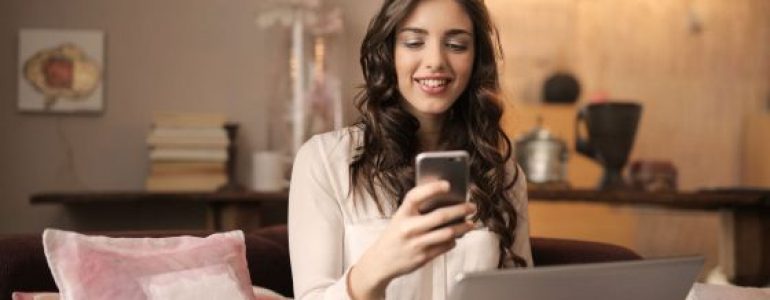 10 Ways Smartphones Make Our Lives Better 1 Ways Smartphones Make Our Lives Better